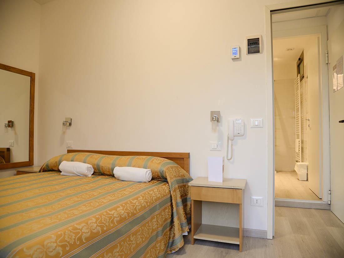 Infinity Hotel แชร์เวีย ภายนอก รูปภาพ
